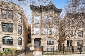 Building Photo - 1345 N Maplewood Ave