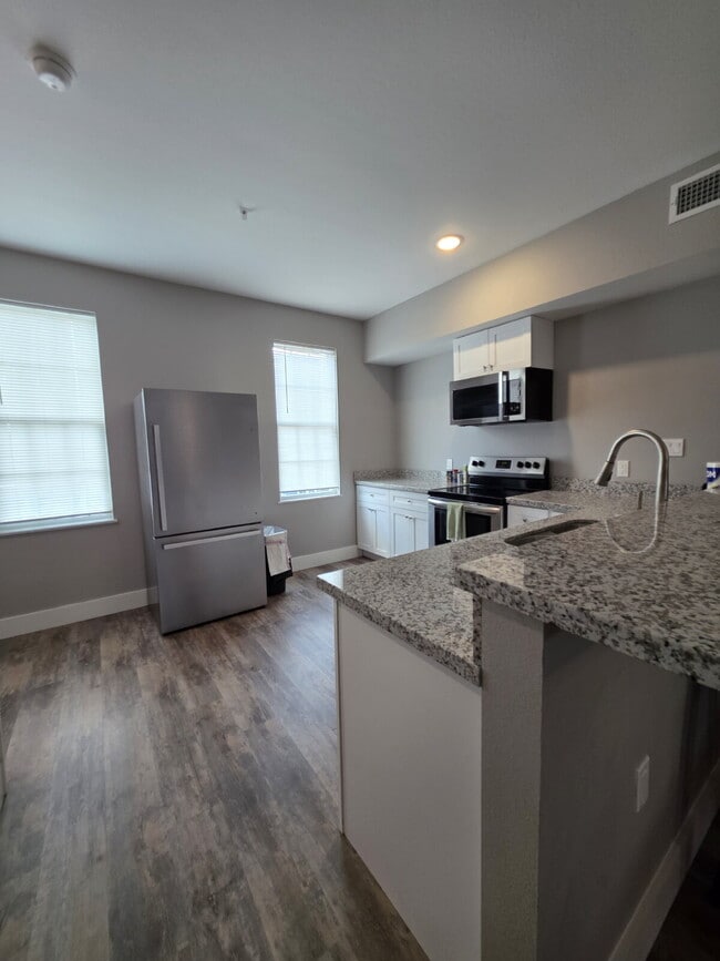 TDY & Cruisers Welcome - TDY & Cruisers Welcome Apartment