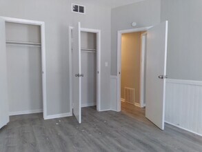 Building Photo - 11 Elberon Pl