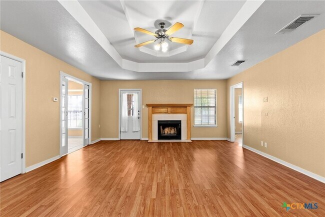 Foto del edificio - 3923 Oak Valley Dr