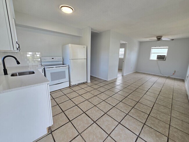 Foto del edificio - 5427 16th St E