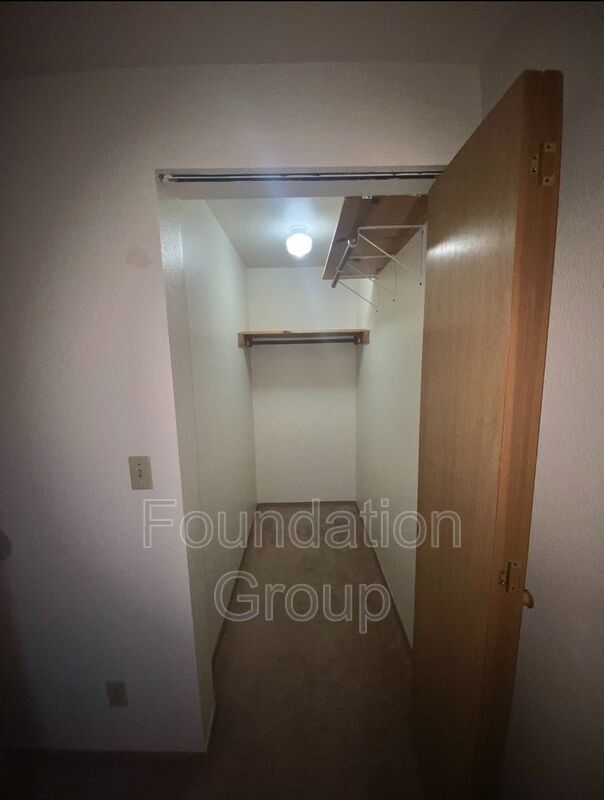 Foto del edificio - 922 N 104th St