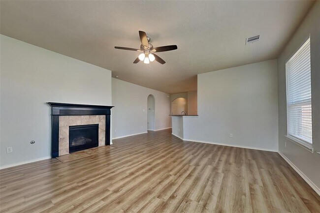 Foto del edificio - 3619 Beacon Creek Ct