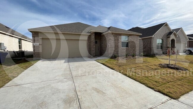 Building Photo - 5103 Penrose Dr