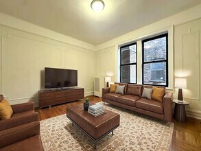 Building Photo - 15 Magaw Pl