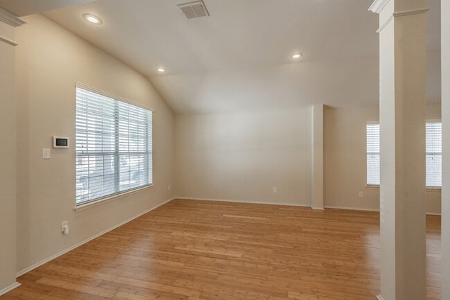 Building Photo - 9853 Autumn Sage Dr