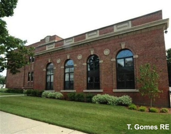 Building Photo - 50 Floyd St