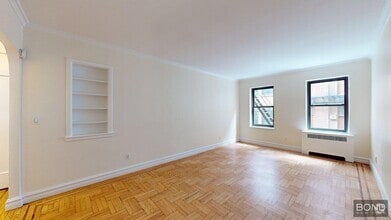 Building Photo - 124 E 24th St
