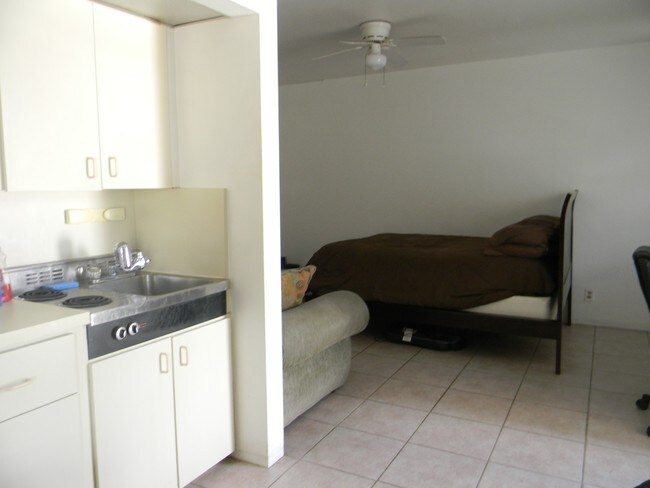 Foto del edificio - 1361 SE 4th St