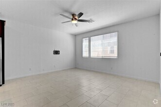 Building Photo - 3303 Viola Hls Ave