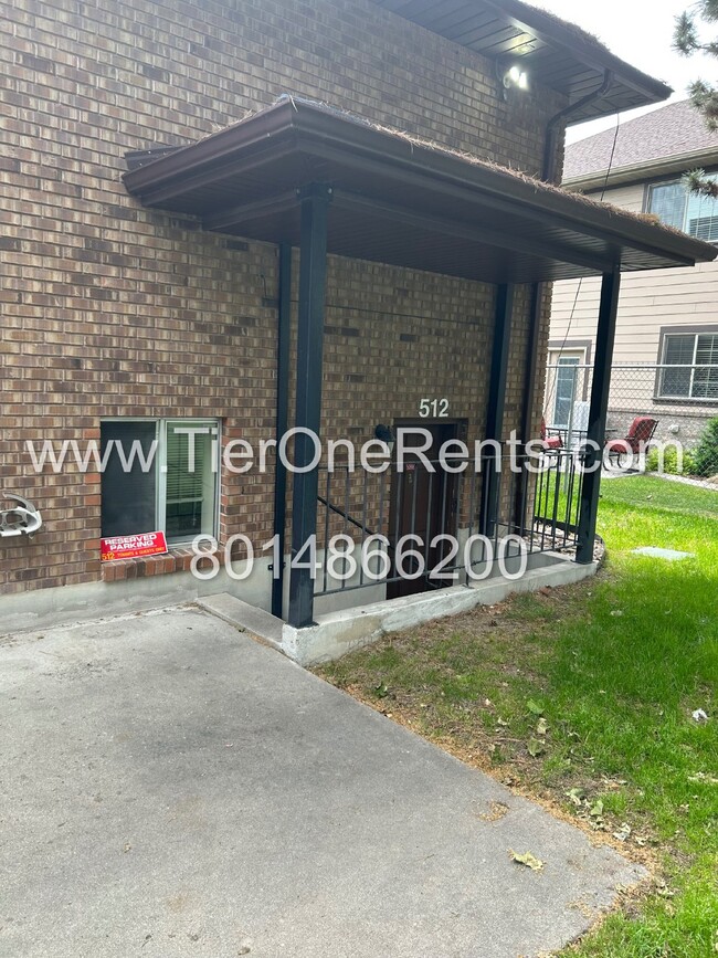Building Photo - This property offers a NO DEPOSIT option a...