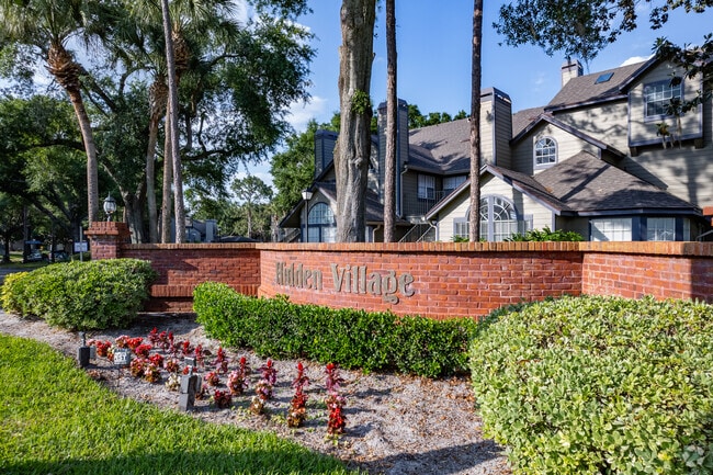 937 Birmingham CT Lake Mary, FL 32746 - Hidden Village