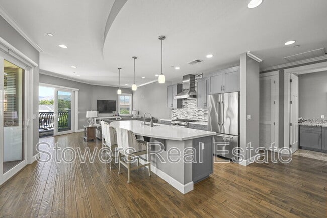 Foto del edificio - 111 W Prospect Ave