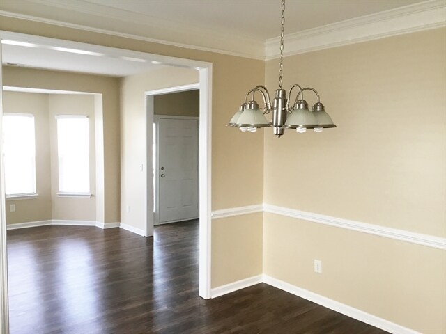 Building Photo - 1635 Swan Drive