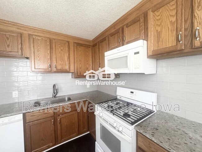 Foto del edificio - 6803 SW 16th St