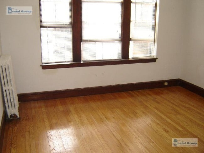Building Photo - 148 High St