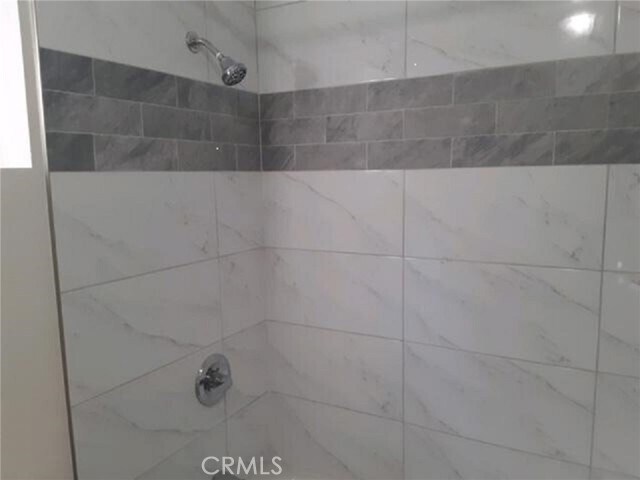 Foto del edificio - 2933 Hauser Blvd
