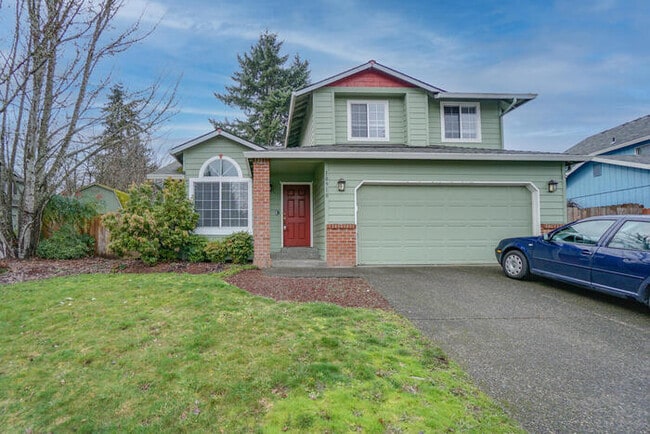 Photo - BEAUTIFUL FOUR BEDROOM LOCATED IN THE SHERWOOD SUB DIVISION House