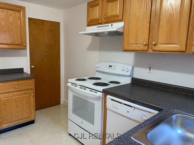 Photo - 11 Heath Rd Apartment