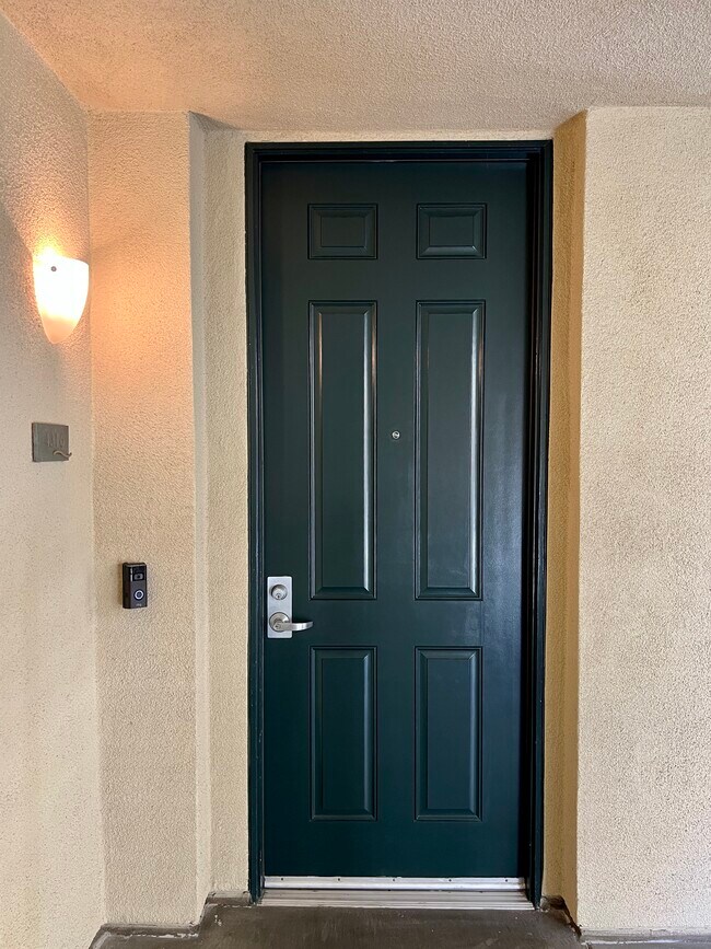 ¡Bienvenido! - 8355 Station Village Ln