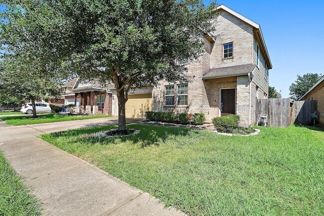 Building Photo - 8314 Hampton Bay Drive