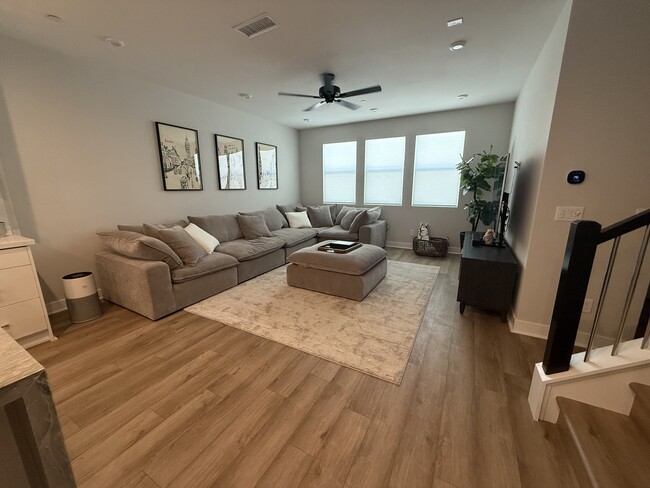Building Photo - 2640 Everly Dr