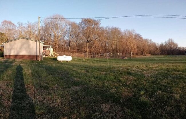 Building Photo - 950 Shady Grove Rd