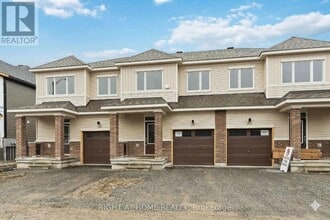 Building Photo - 290 Les Emmerson Dr