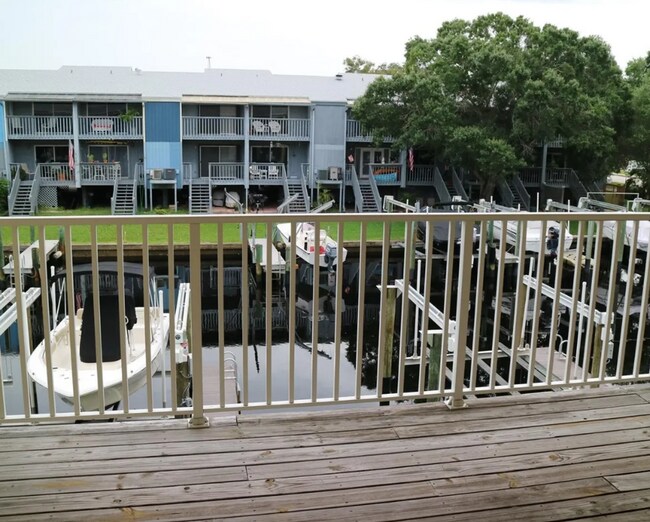 Foto del edificio - Callista Cay Loop