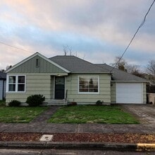 Building Photo - 1540 SW Umatilla St