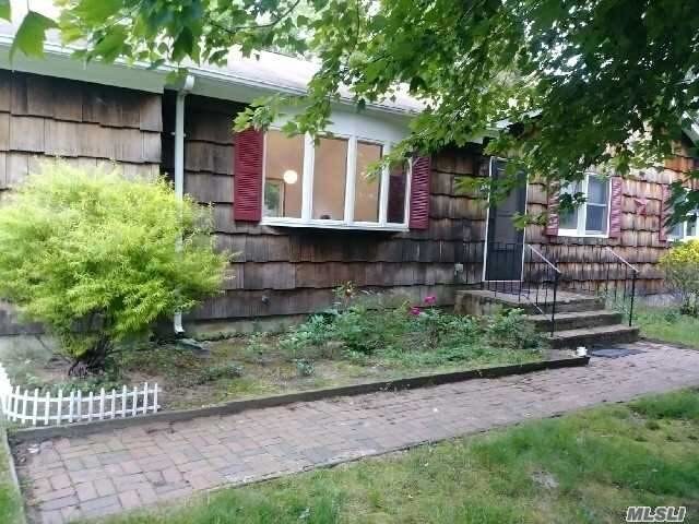 Primary Photo - 345 Dean Dr