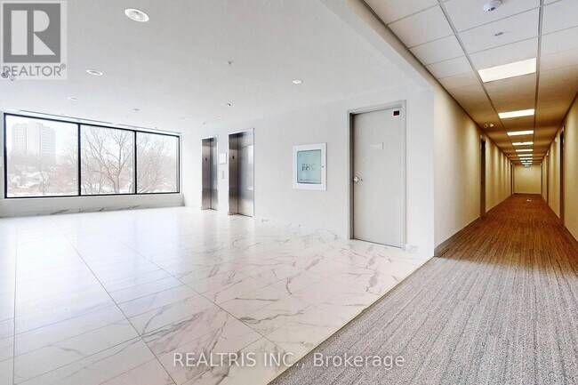 Building Photo - 103 Roger St