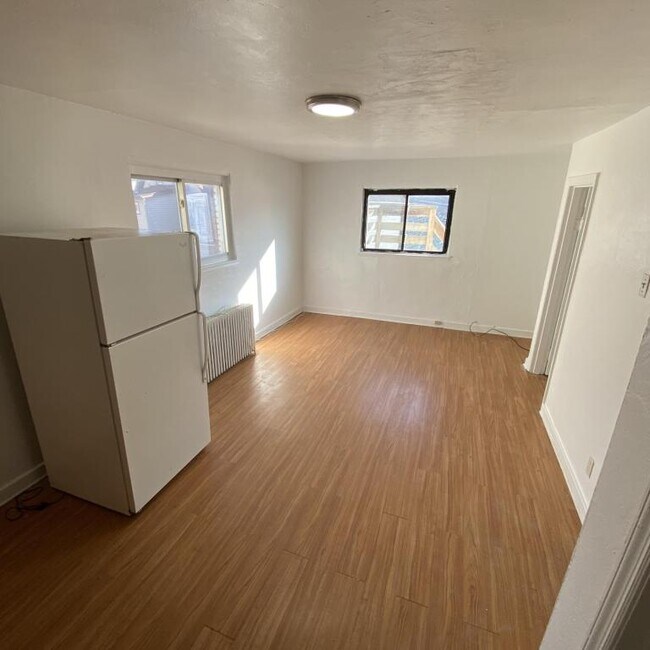 Foto del edificio - 115 Brinton Ave