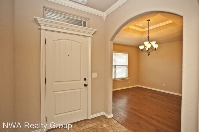 Foto del edificio - 3 br, 2 bath House - 6205 S. 38th Street