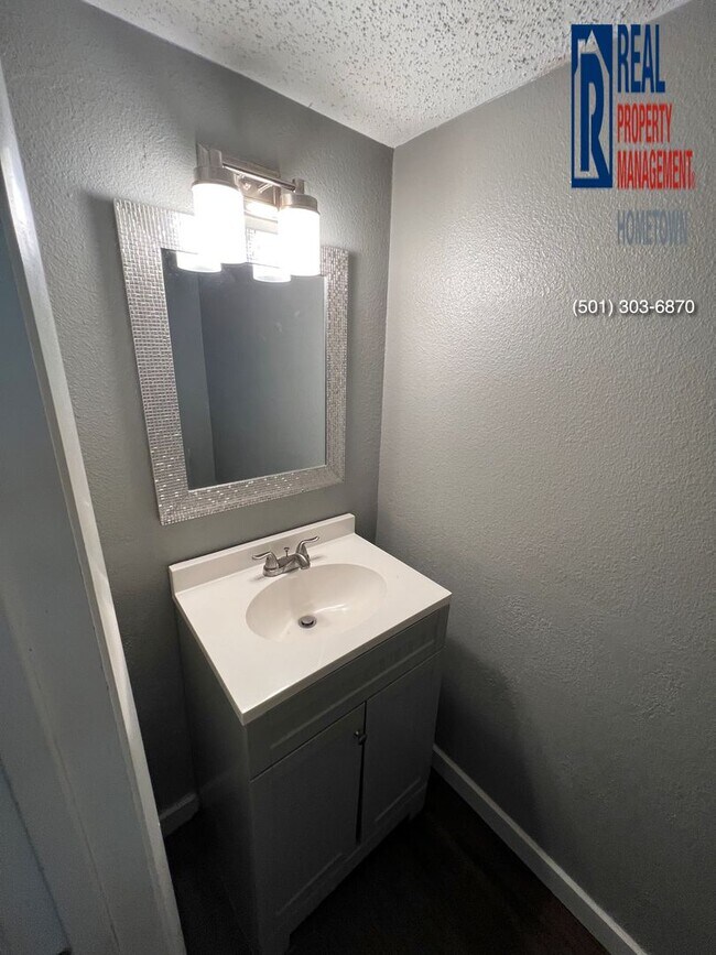 Foto del edificio - 5712 Sorenson St