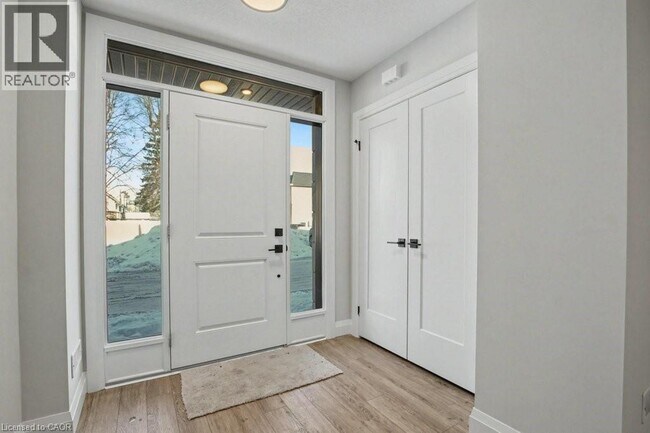 Photo du bâtiment - 143 Elgin St N