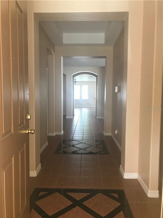 Foto del edificio - 8838 Leeland Archer Blvd