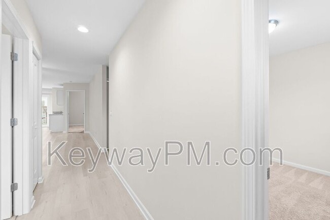 Building Photo - 959 Madrid Ct