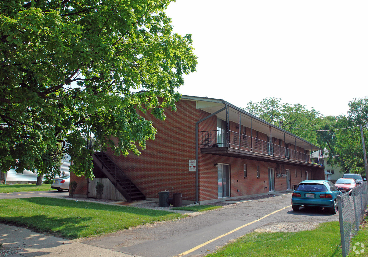 Building Photo - 34 S Wright Ave