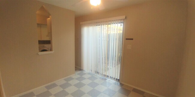 Foto del edificio - College Station -- 2 bedroom / 1.5 bath / ...