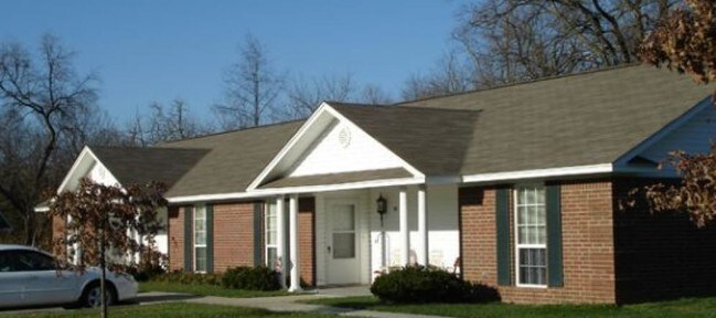 Building Photo - 1054 Hartsville Pike