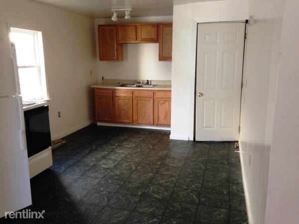 Building Photo - 138 W Schuyler St