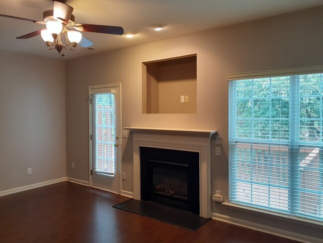 Living room - 3137 Winding Waters Way