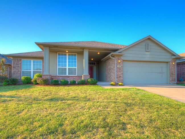 Building Photo - 4 Bedroom + Deer Creek Schools + Valencia Neighborhood