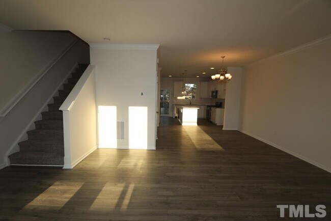 Building Photo - 1046 Diamond Dove Ln