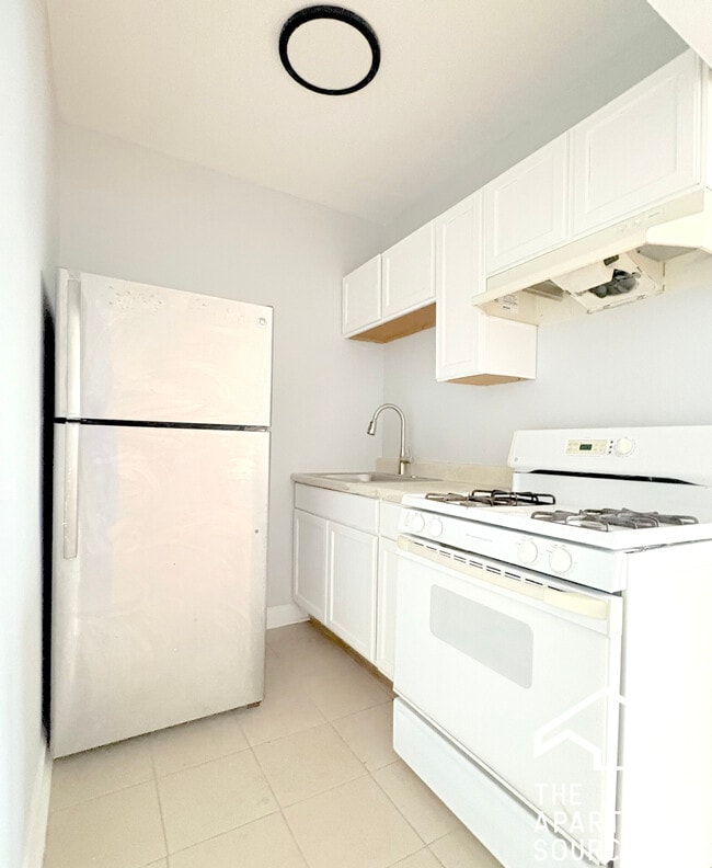 Foto del edificio - 6228 S Western Ave