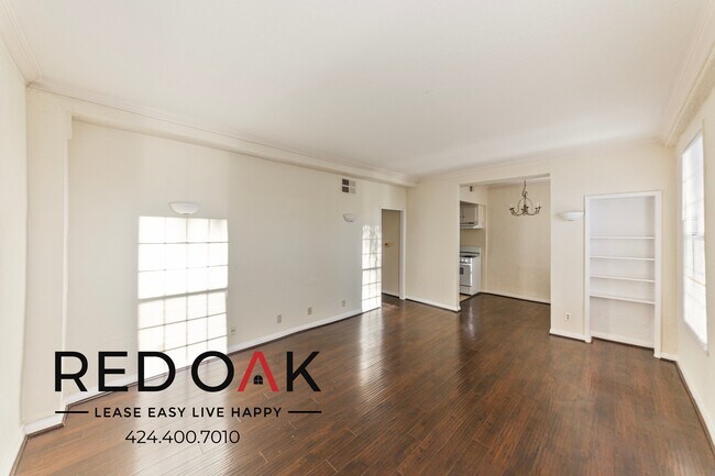 Foto del edificio - Spacious and inviting Two Bedroom with Loa...