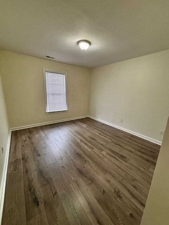 Building Photo - 3 Bedroom, 3 Bathroom Townhome in Carolina Forest!