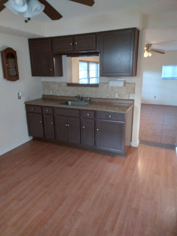 Building Photo - 4455 S Padre Island Dr
