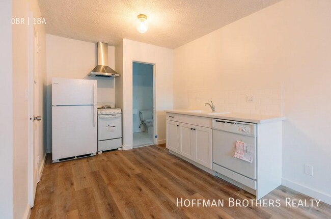 Foto del edificio - 1006 N El Centro Ave